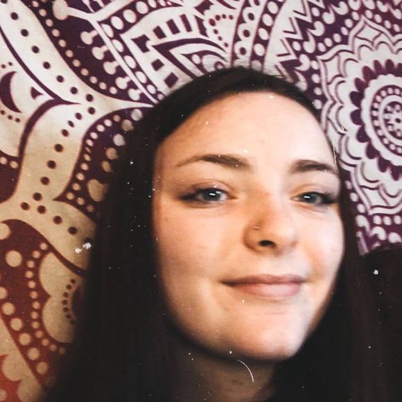 Meet your Posher, Chasity - Picture 1 of 1